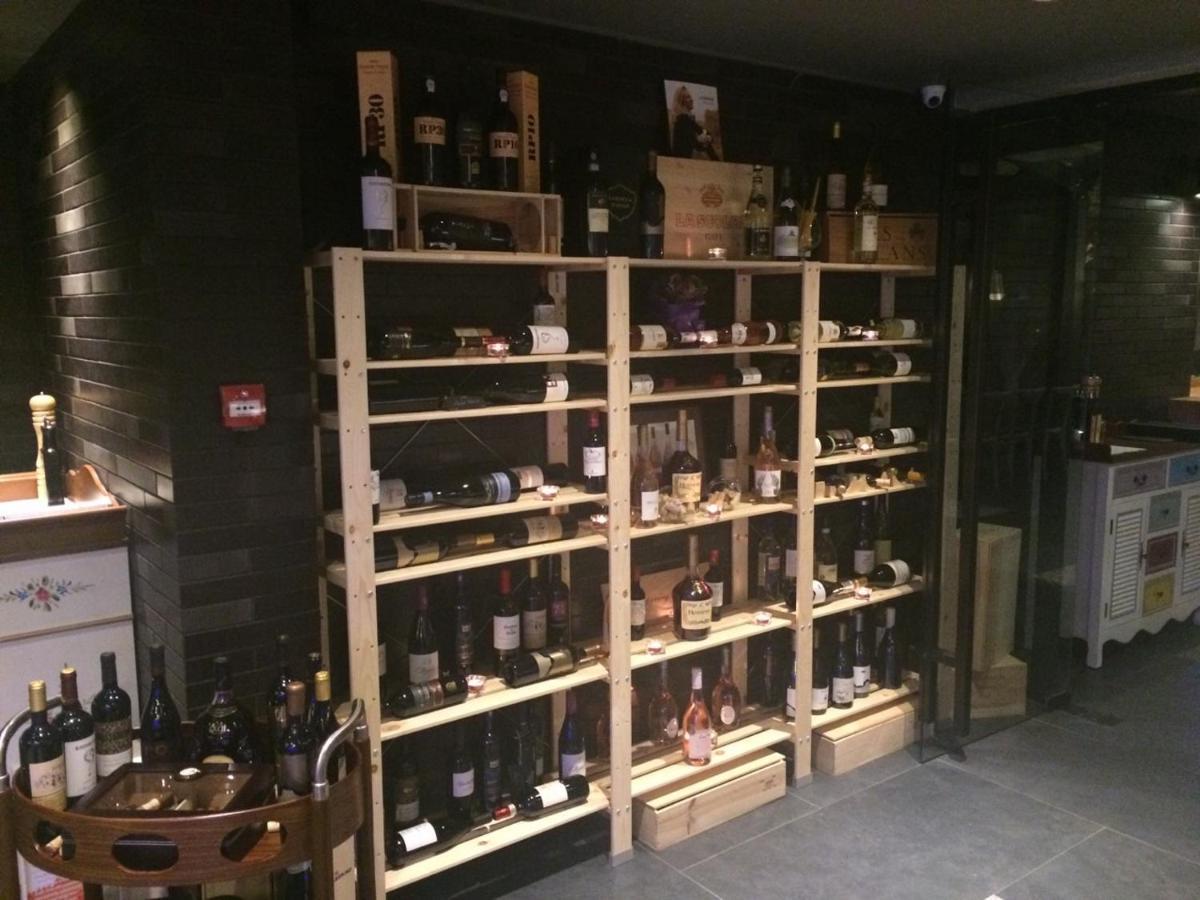 סופיה All Seasons Residence Design Hotel - Free Parking מראה חיצוני תמונה