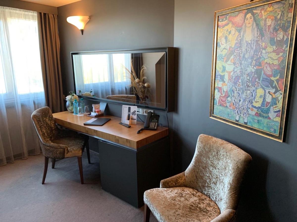 סופיה All Seasons Residence Design Hotel - Free Parking מראה חיצוני תמונה